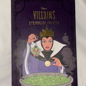 Taste Beauty x Disney Villains Eyeshadow Palette-New